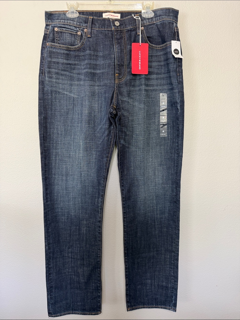Lucky Brand Men's Classic Straight-Leg Jeans 36X34 Dark Wash Distressed